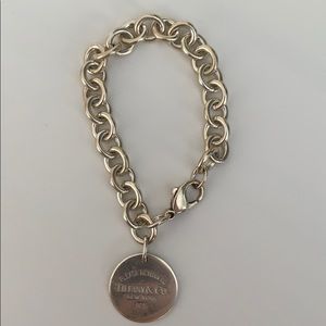 Return to Tiffany bracelet